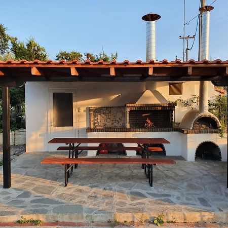 Hotel Pefko Neos Marmaras Bagian luar foto