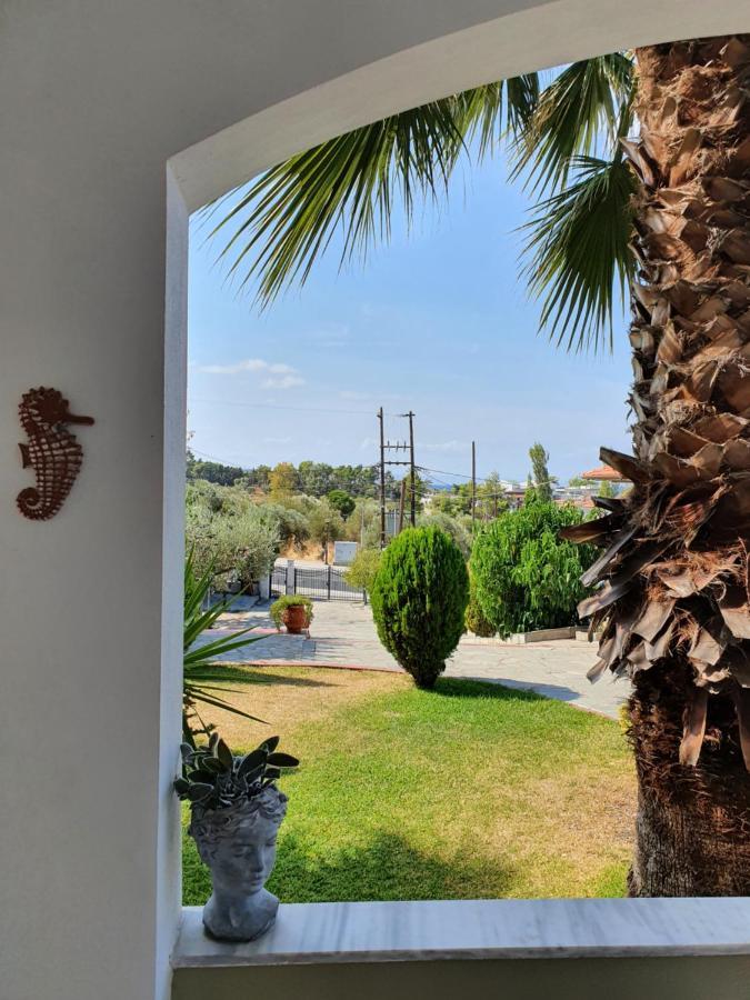 Hotel Pefko Neos Marmaras Bagian luar foto